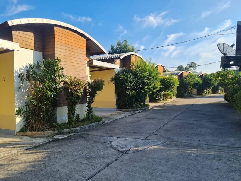 Su Tha Garden Resort - Image 1