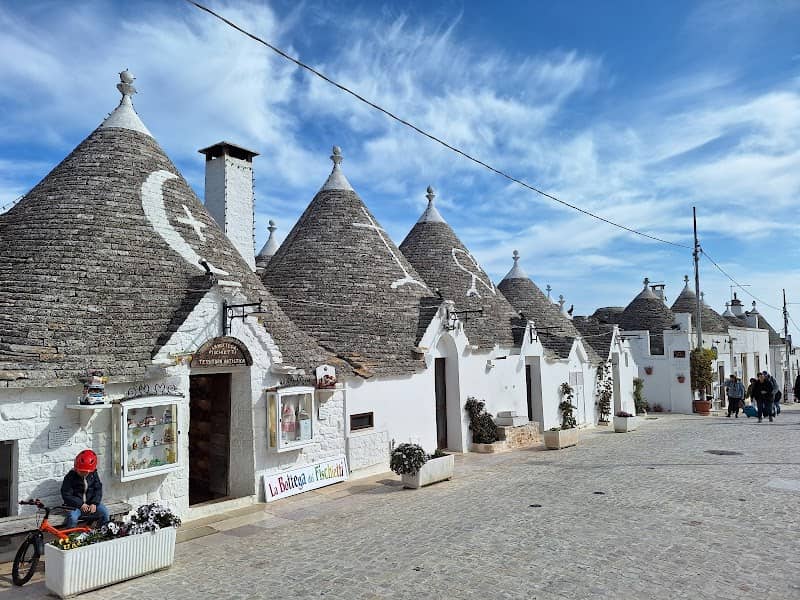 Alberobello Painted Rooftops Photo Spot - Image 1