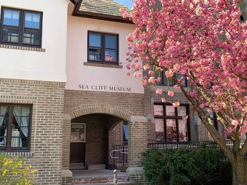 Sea Cliff Village Museum - Image 4