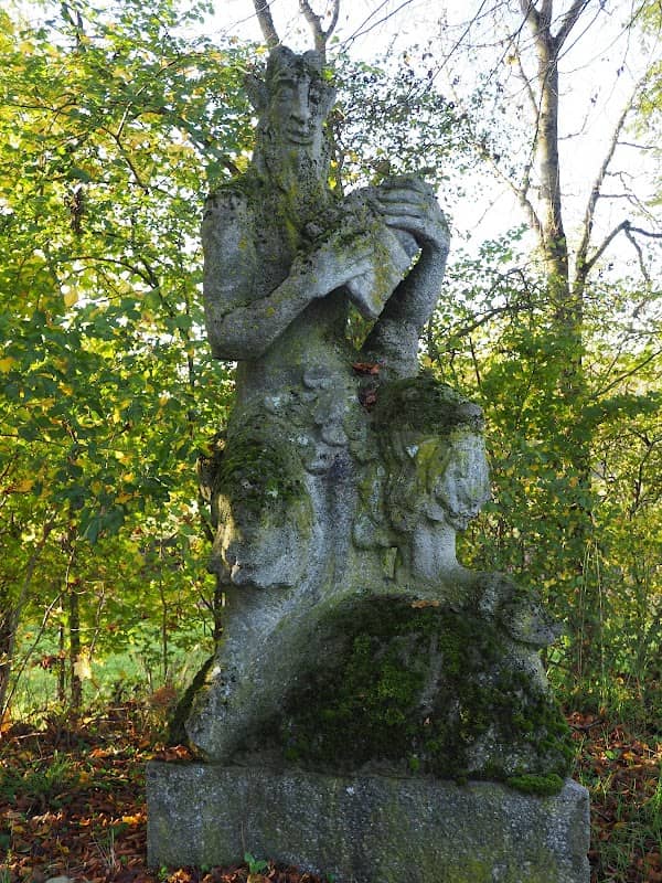 Steinstatue “Pan” - Image 1
