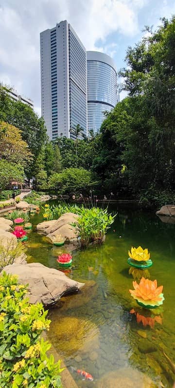 Hong Kong Park - Image 1