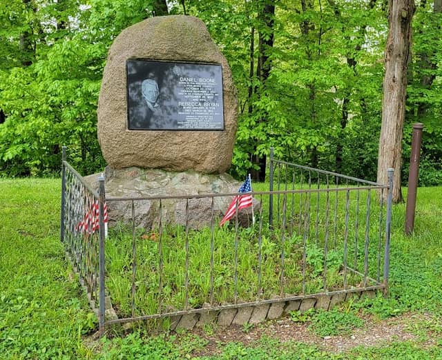 Daniel Boone Burial Site and Monument - Image 2