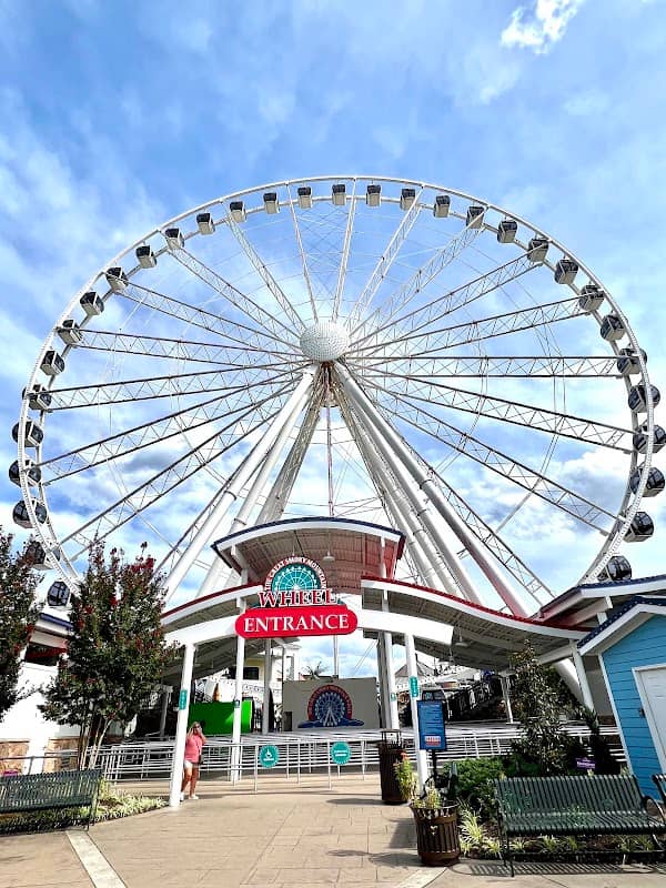 The Great Smoky Mountain Wheel - Image 1