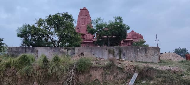Dhadhar Landscape Jambuva - Image 1