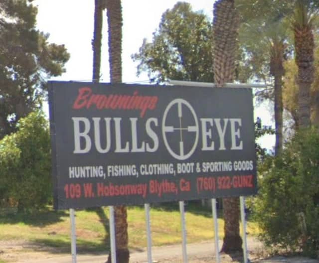 Bullseye Sign - Image 1