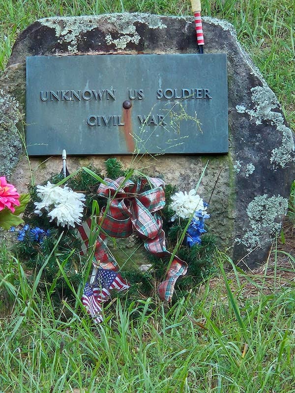 Lonesome Pine - Civil War Unknown Soldier - Image 2
