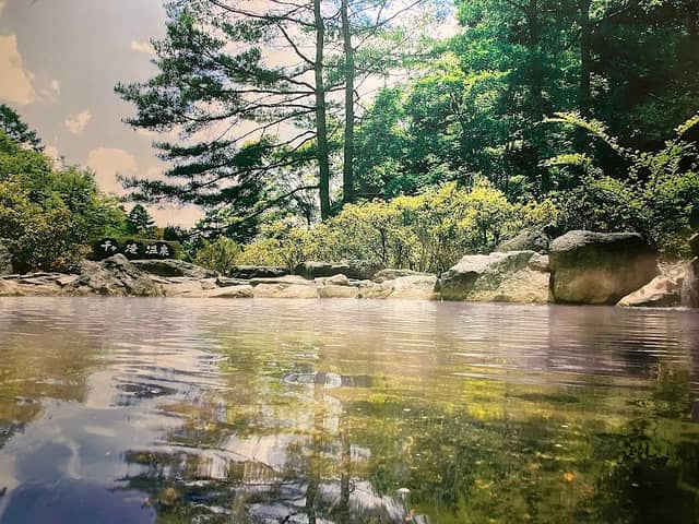Karuizawa Sengataki Hot Spring - Image 2