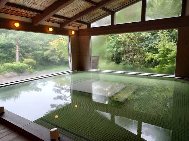 Karuizawa Sengataki Hot Spring - Image 1