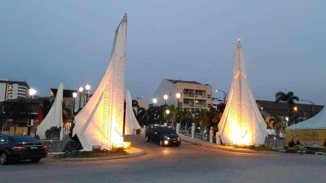 Kuala Terengganu Waterfront - Image 3