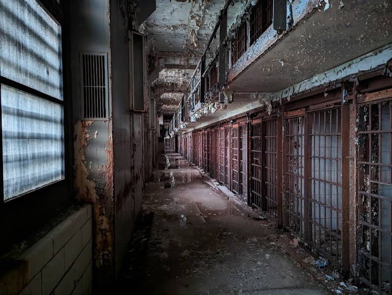 Old Joliet Prison - Image 1