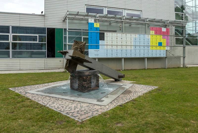 Schlüsselbrunnen - Image 3