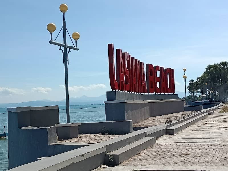 Lasiana Beach - Image 1
