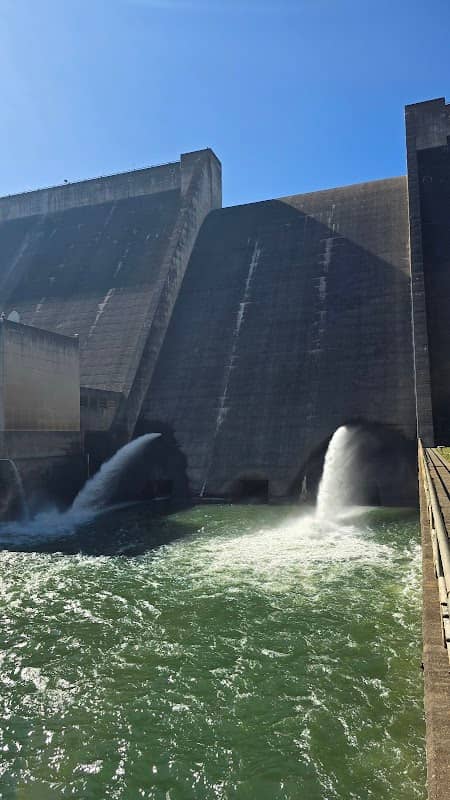 Dam and Powerhouse - Image 1