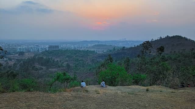 Sun Set Point - Image 1