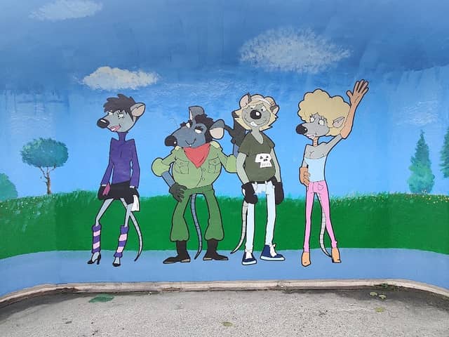Macskafogó buszmegálló - Image 1
