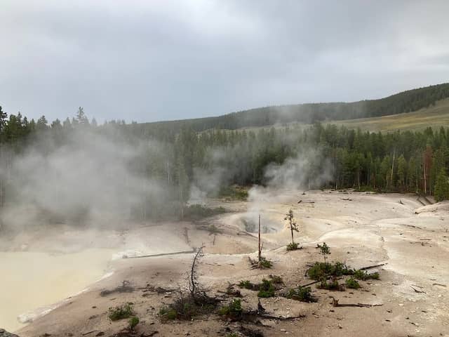 Field Mudpots - Image 1