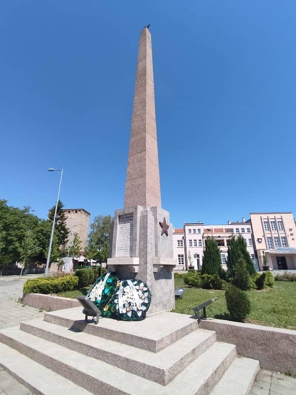 Споменик ослобођења - Image 1