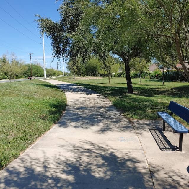 McAllen 2nd St Hike And Bike Trail - Image 2