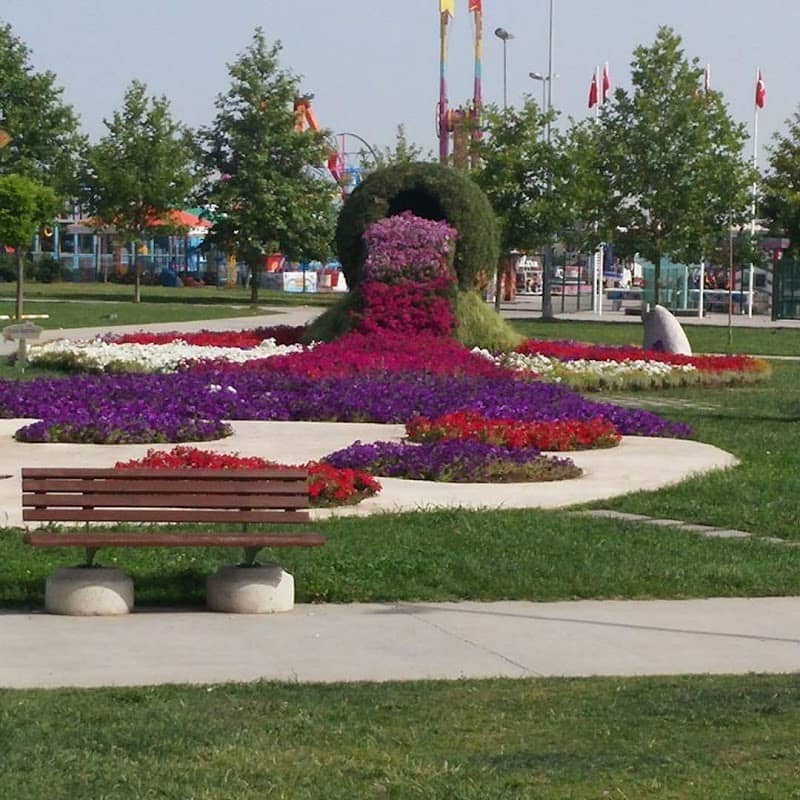 Cevdet Aydın Park - Image 1