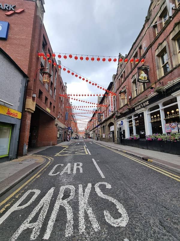 Chinatown Archway - Image 1