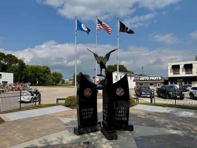 Veterans Memorial - Image 1