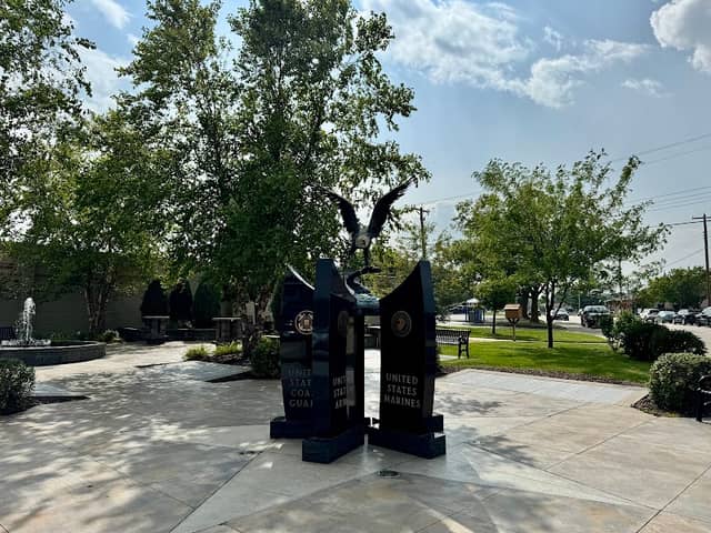 Veterans Memorial - Image 2