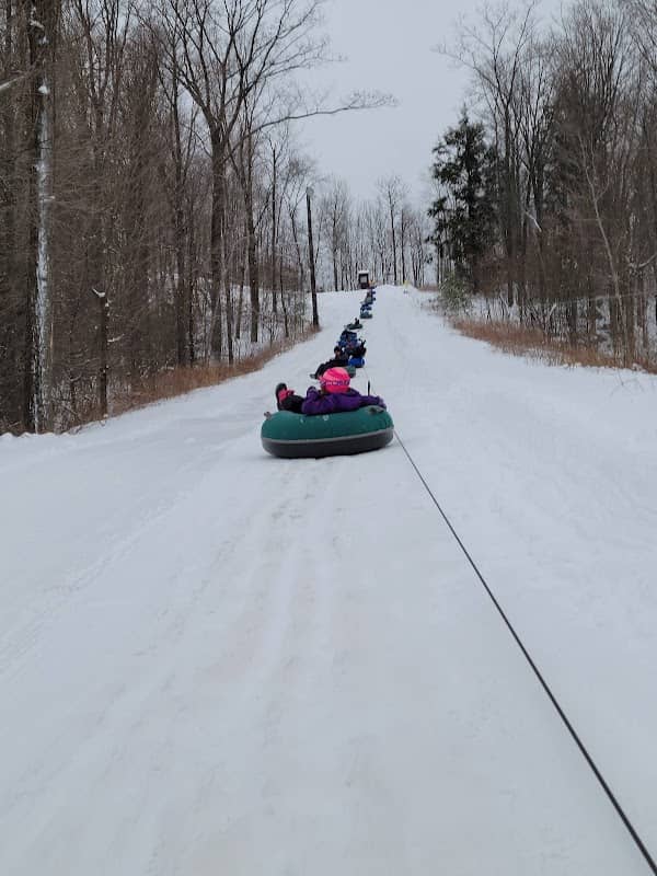 Sylvan Tubing Hill Parking & Office - Image 1