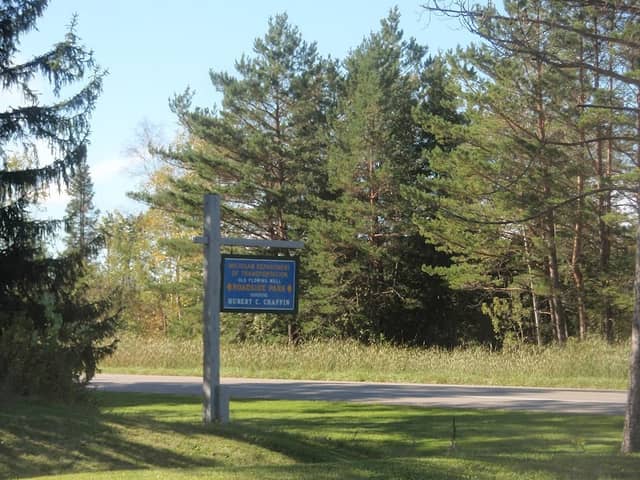 Roadside Park - Image 2