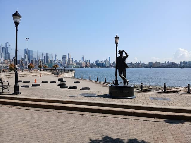 Sinatra Park - Image 1