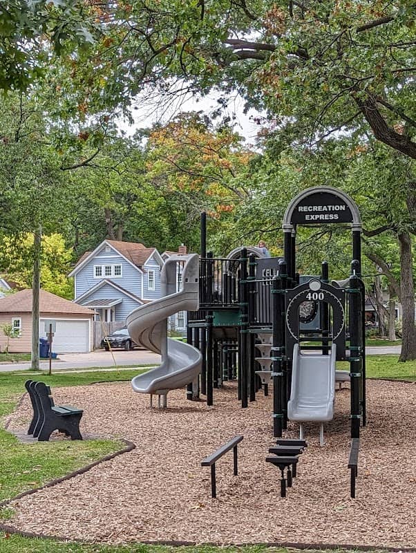 F and M Park - Image 1