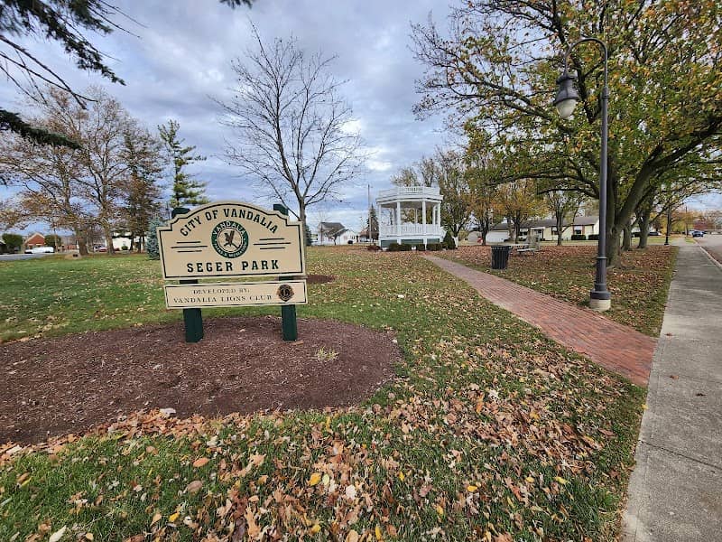 Seger Park - Image 2