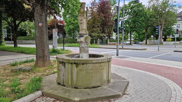 Jakobsbrunnen, Soest - Christof & Michael Winkelmann (1990) - Image 1