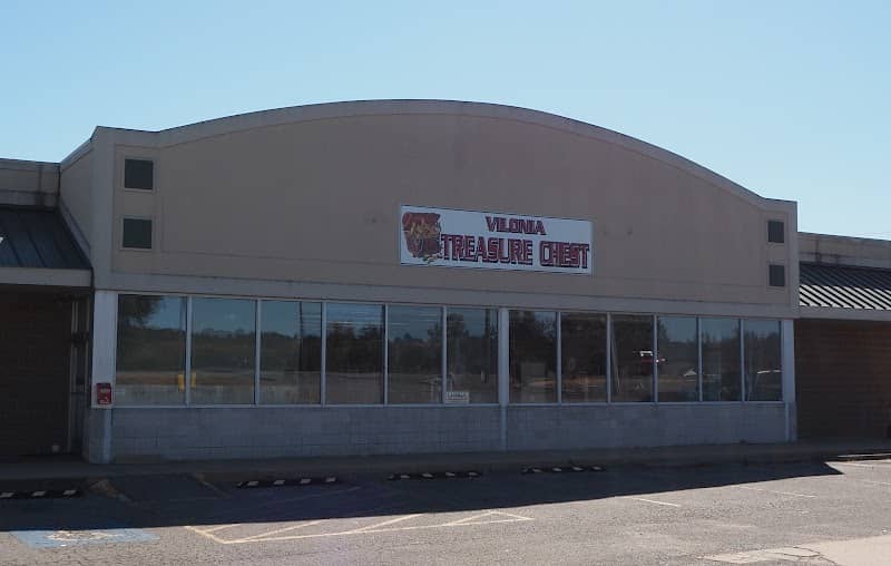 Vilonia Treasure Chest & U-Haul - Image 1
