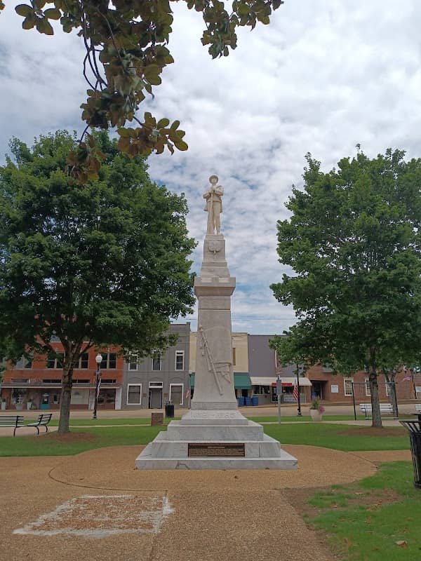 Confederate Park - Image 1