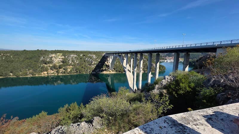 River Valley Lookout - Image 1