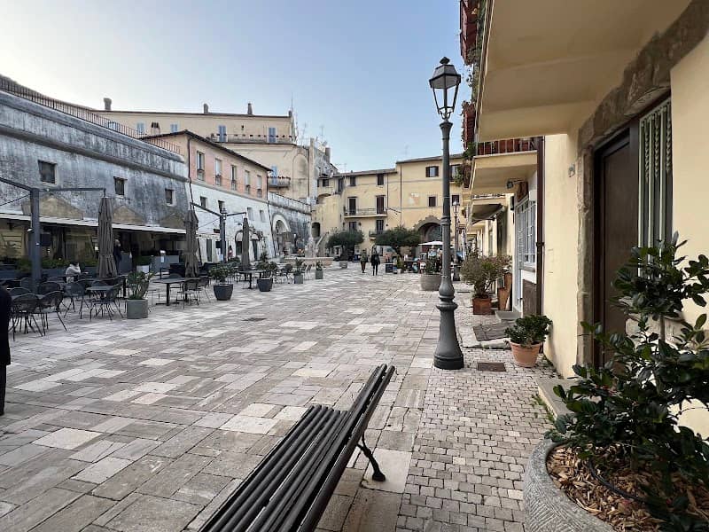 Piazza Vittorio Veneto - Image 1