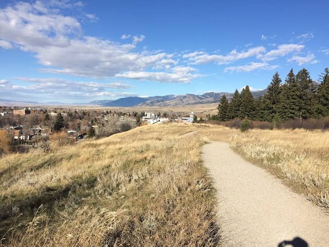 Peets Hill/Burke Park - Image 1