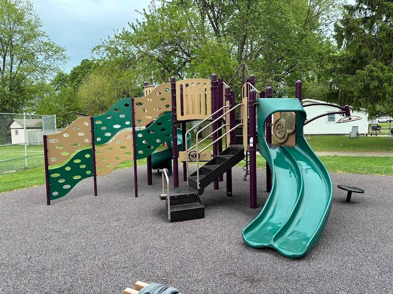 Rolling Hills Park - Image 1