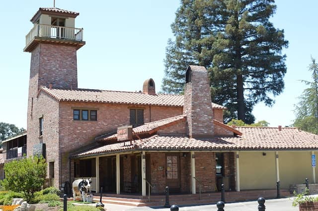Scavenger Hunt Walking Tours - Paso Robles - Image 2