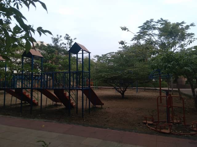 Nehruji Nagar Town Park - Image 1