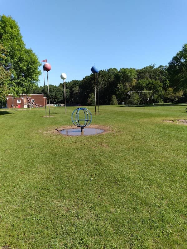 Village Park - Image 2