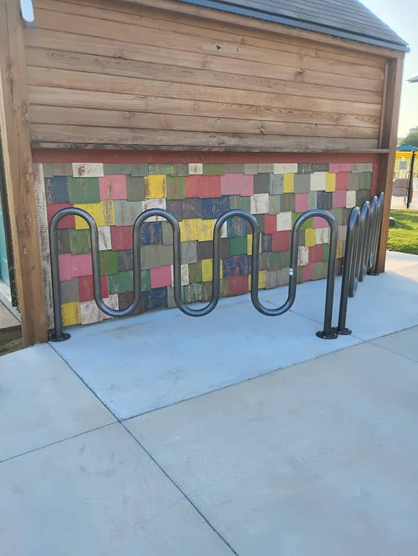 Beebe splash pad - Image 2