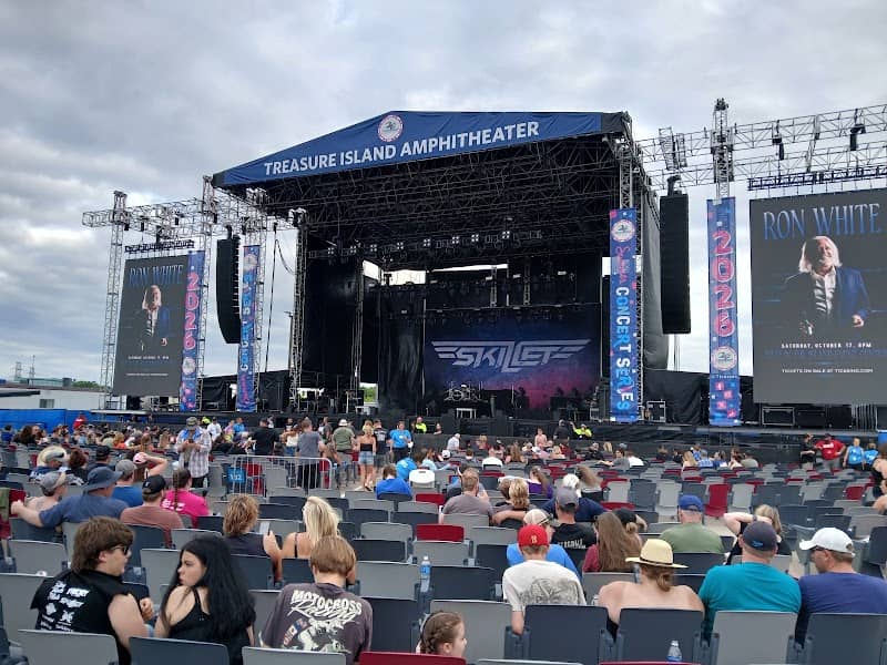 Treasure Island Amphitheater - Image 1