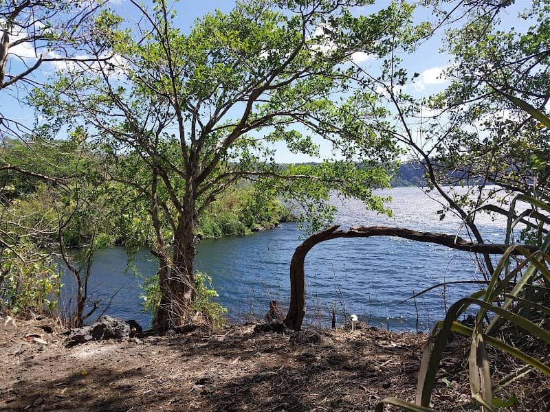 Costado Oeste Laguna de Masaya - Image 1