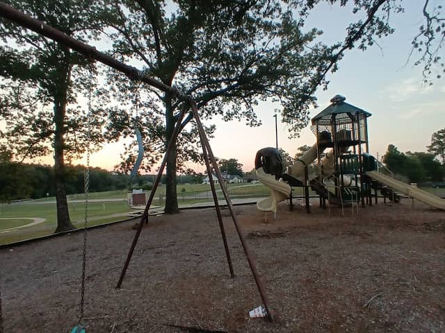 Eagles Nest park - Image 1