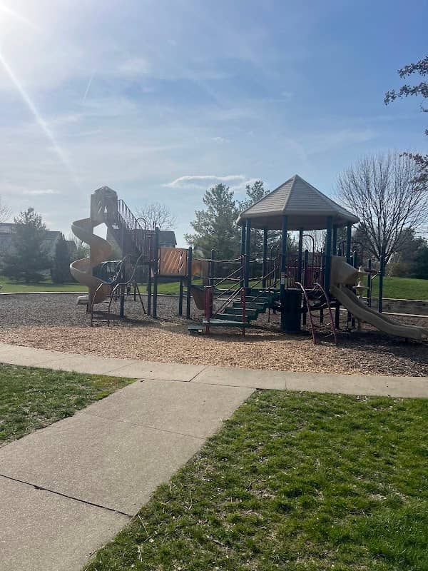Lions Park - Image 1
