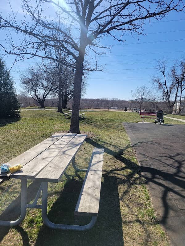 Ray Schleihs Park - Image 2