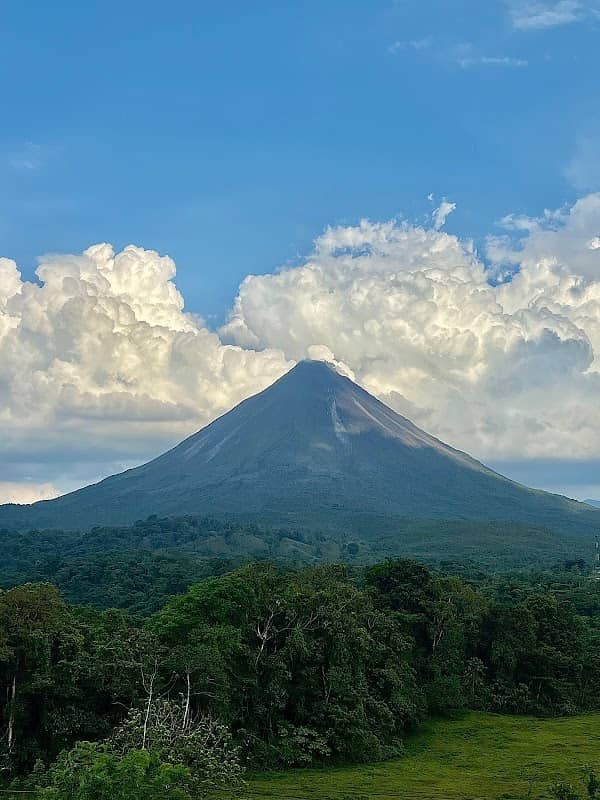 Mirador al Volcán Arenal - Image 1