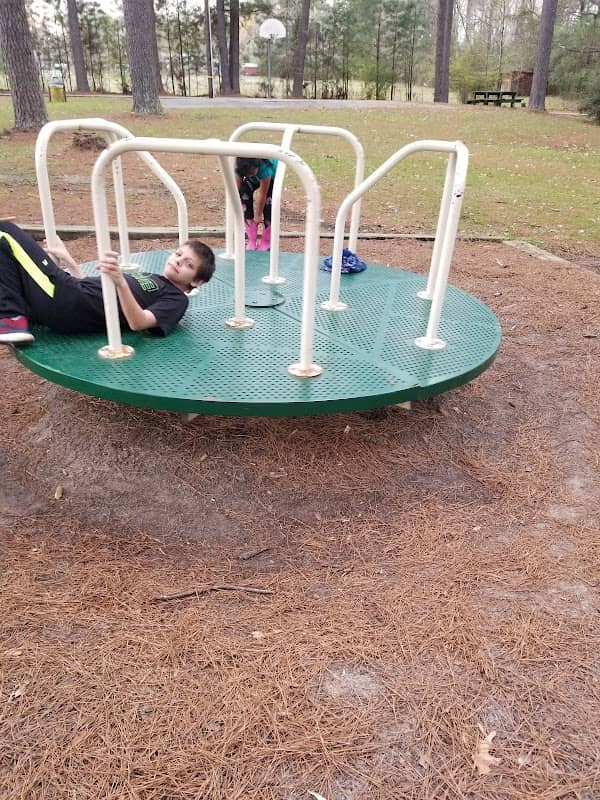 Dr. Mann Memorial City Park - Image 3
