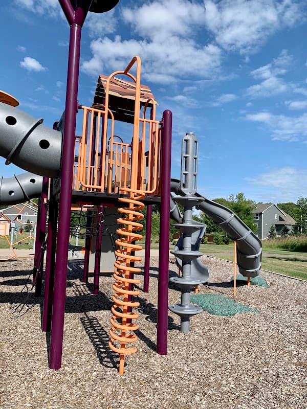 Prairie Ponds Park - Image 2